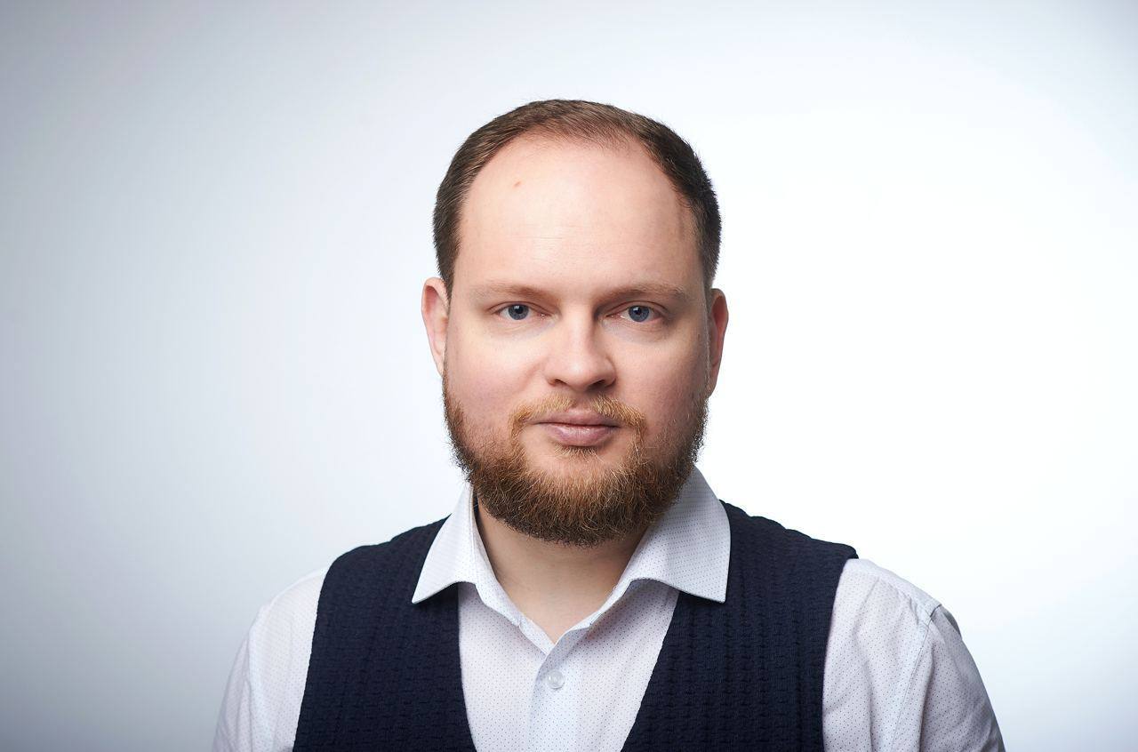 photo_5251403131130678780_y